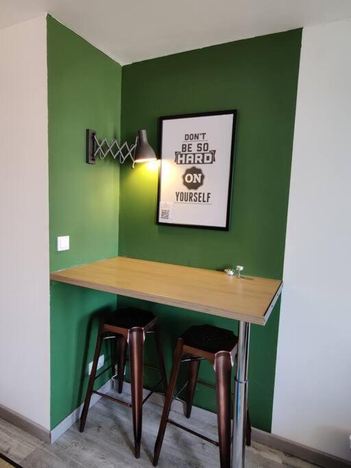 Les Studios De Flo' : The Bel'Factory 38 M² Wifi 贝尔福 外观 照片