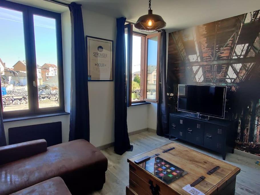 Les Studios De Flo' : The Bel'Factory 38 M² Wifi 贝尔福 外观 照片